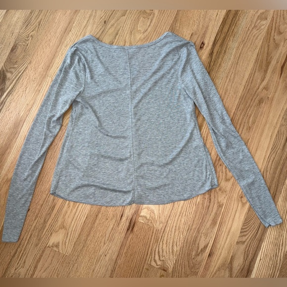 NEW Free People Don’t Rock The Boat Ribbed Long Sleeve V Neck T shirt Gray Small - Picture 5 of 10